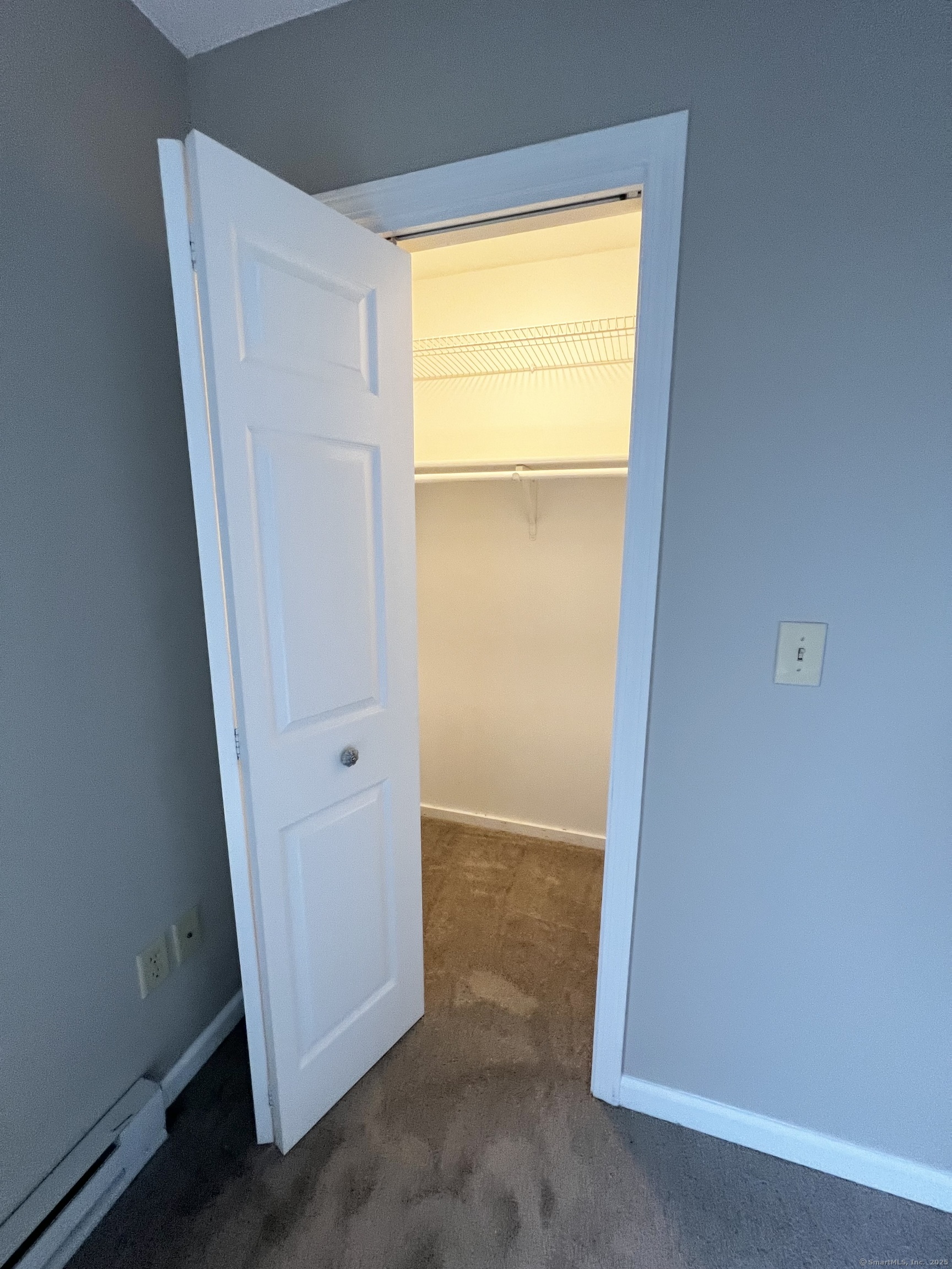 812 Lake Vista Drive East Hampton CT 06424