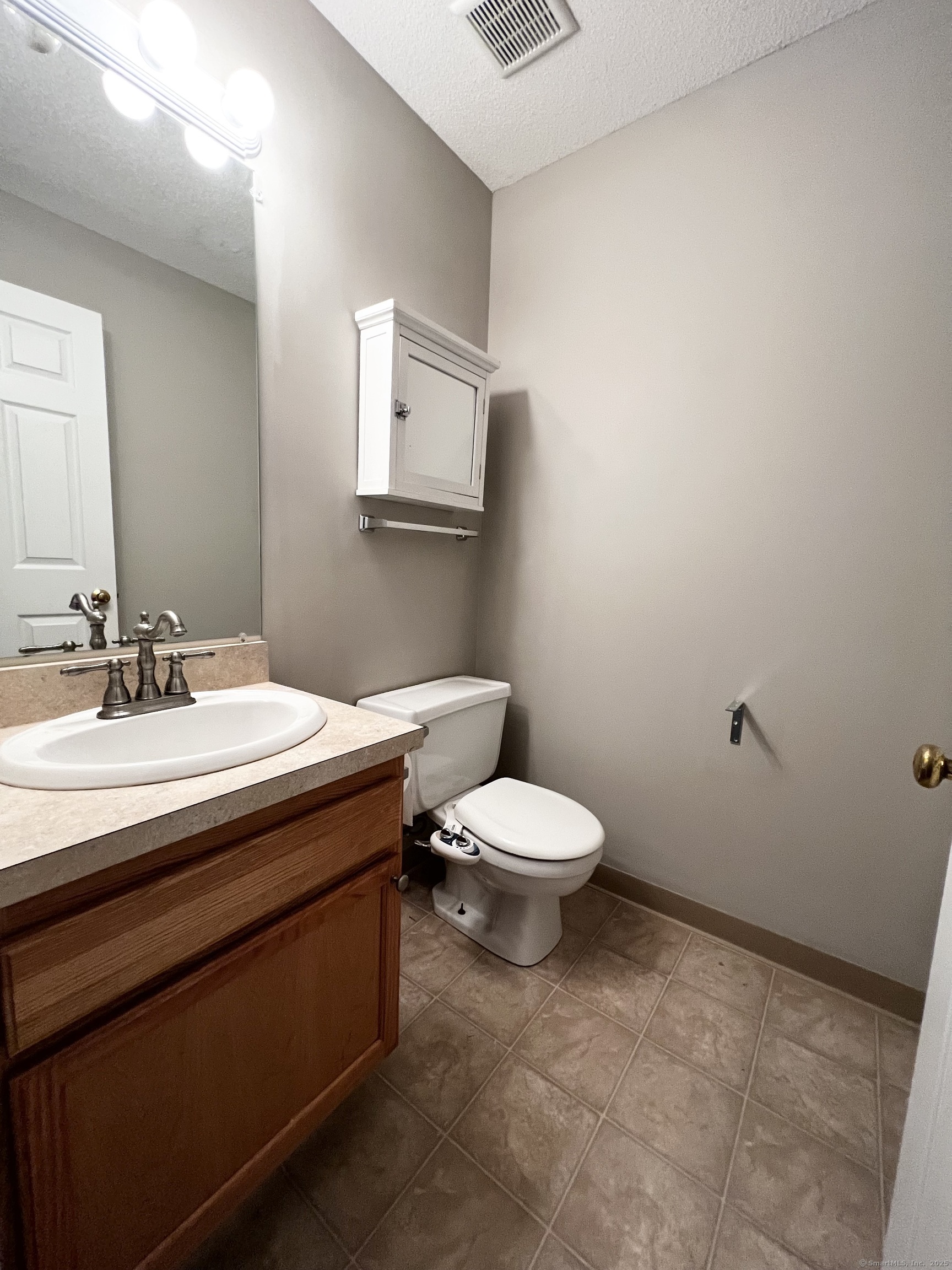 812 Lake Vista Drive East Hampton CT 06424