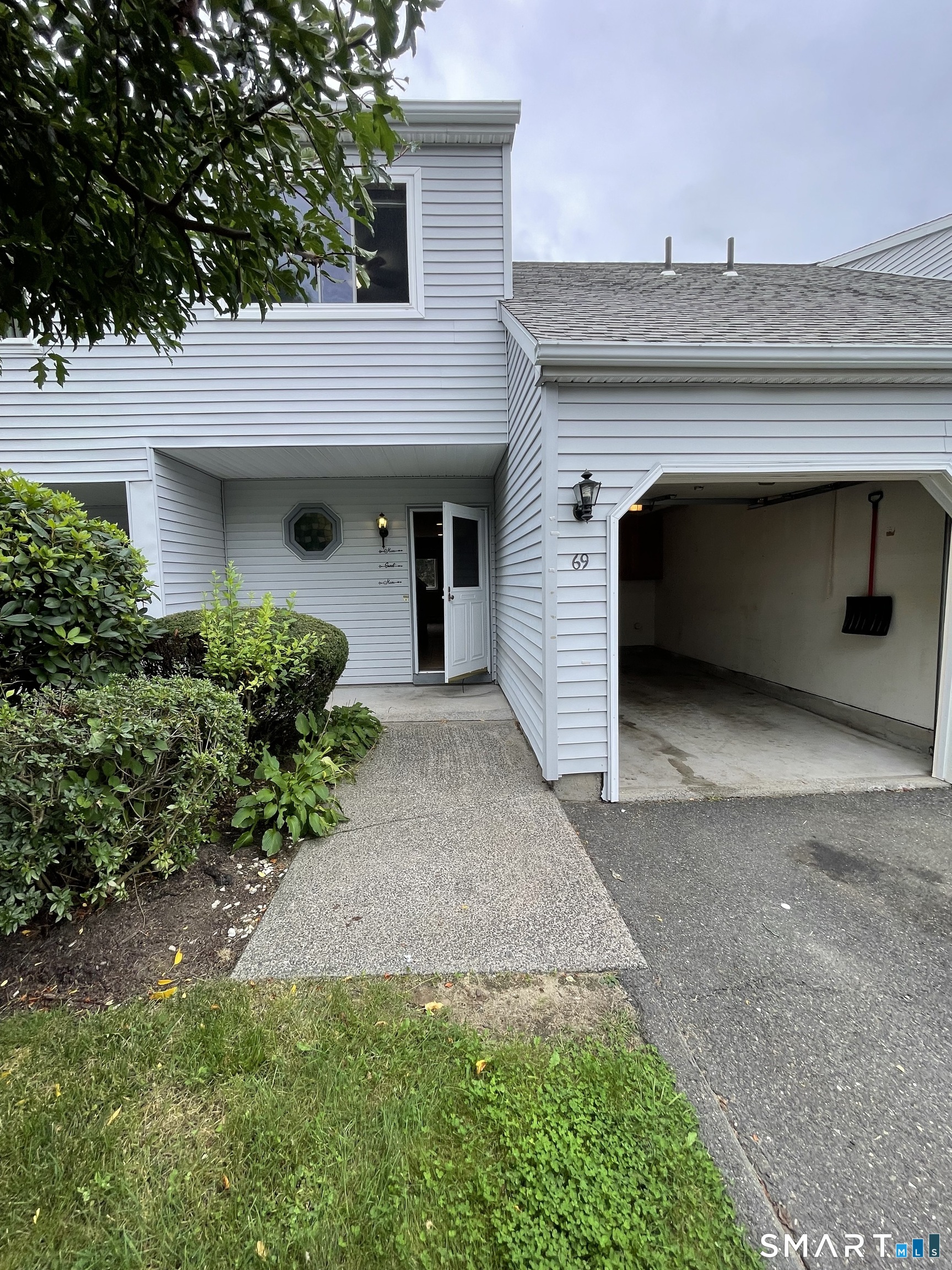 565 Clark Avenue Bristol CT 06010