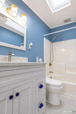 90 Nantucket Drive Groton CT 06355