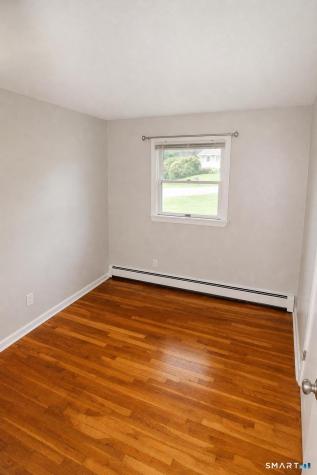 90 Nantucket Drive Groton CT 06355