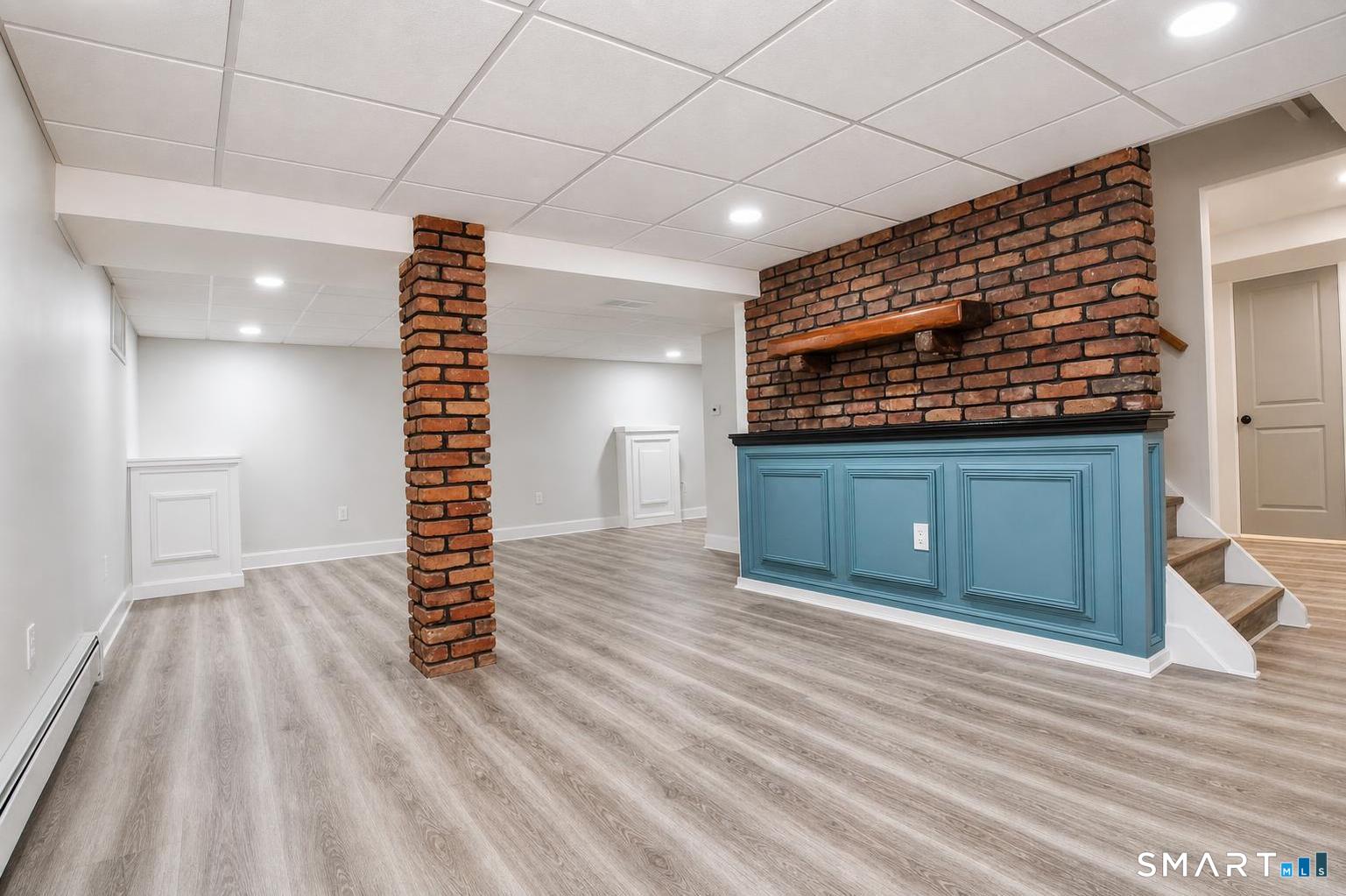90 Nantucket Drive Groton CT 06355