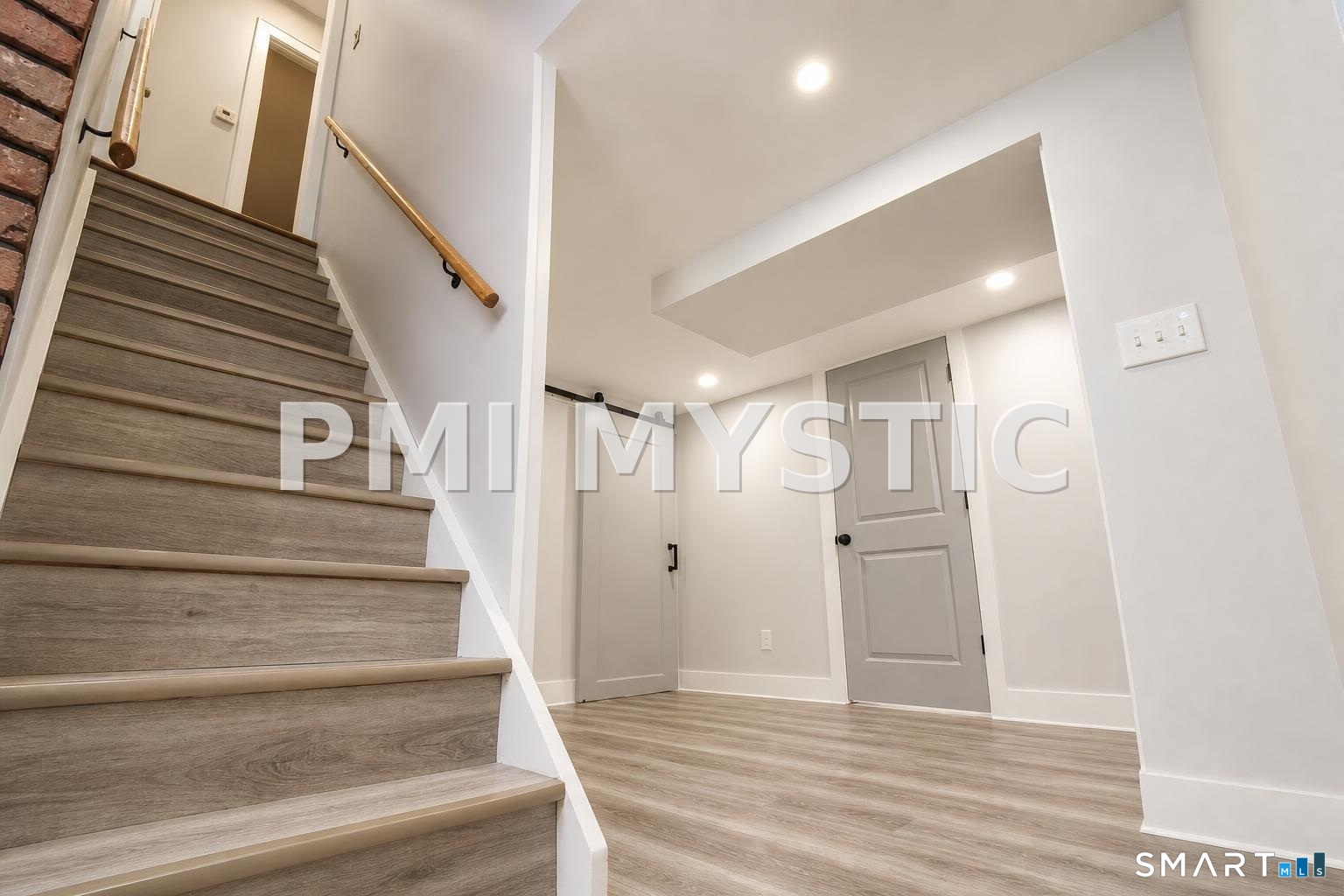 90 Nantucket Drive Groton CT 06355
