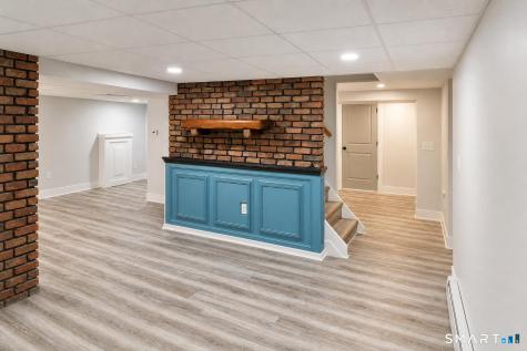 90 Nantucket Drive Groton CT 06355