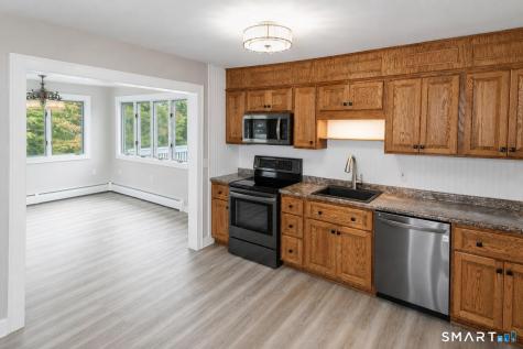 90 Nantucket Drive Groton CT 06355