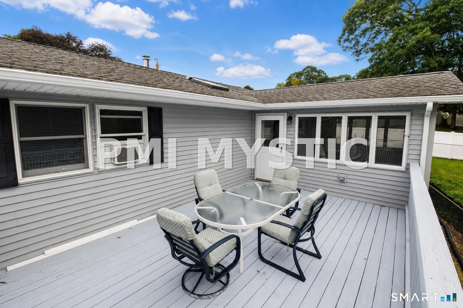 90 Nantucket Drive Groton CT 06355