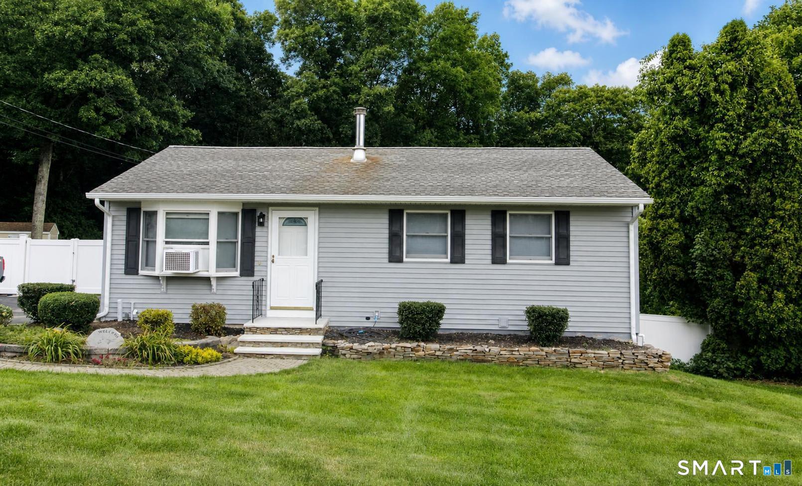 90 Nantucket Drive Groton CT 06355