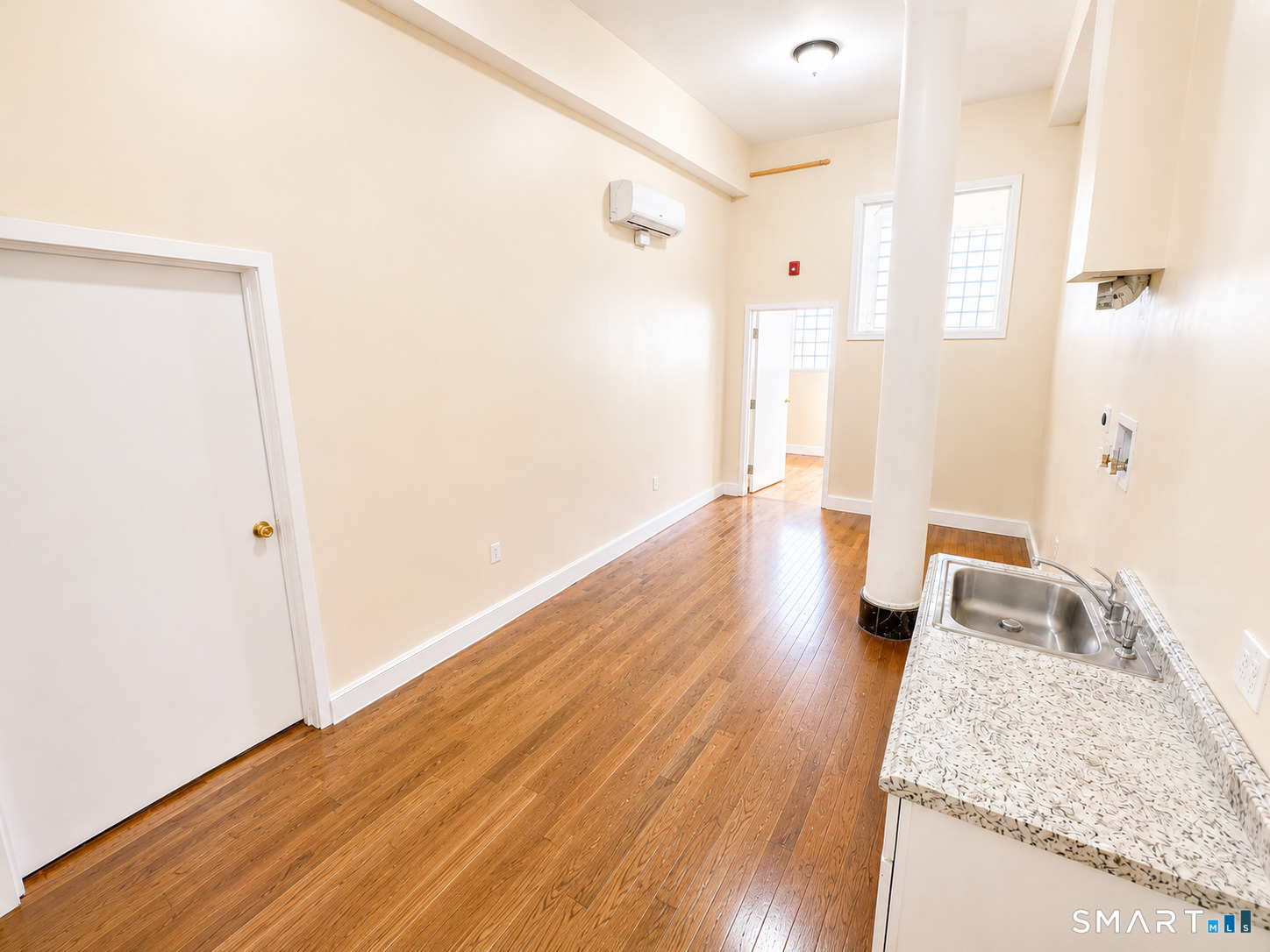 105 Bank Street Waterbury CT 06702