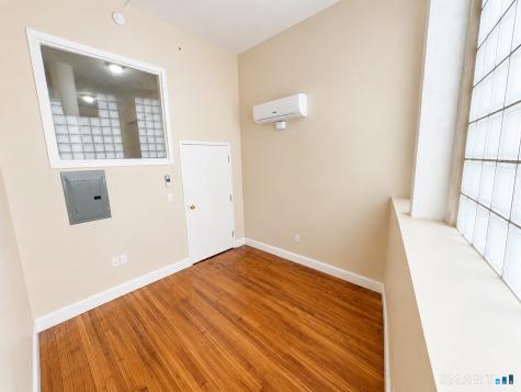 105 Bank Street Waterbury CT 06702