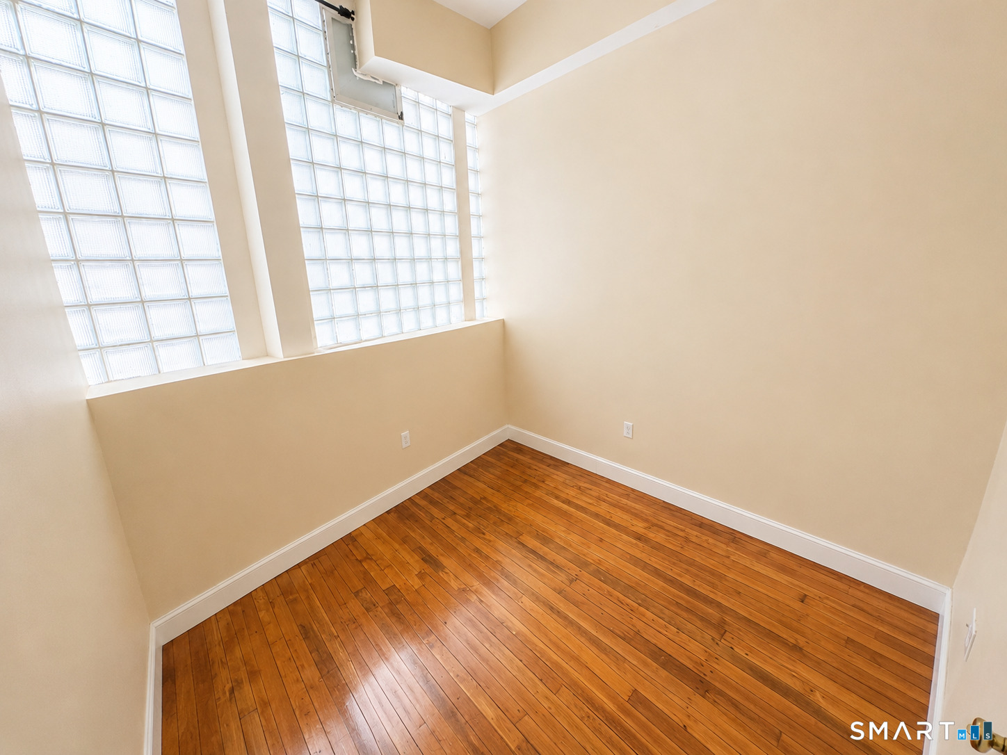 105 Bank Street Waterbury CT 06702