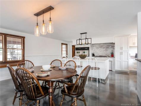 279 Transylvania Road Woodbury CT 06798