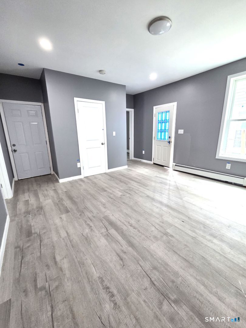 63 W. Liberty Street Waterbury CT 06706