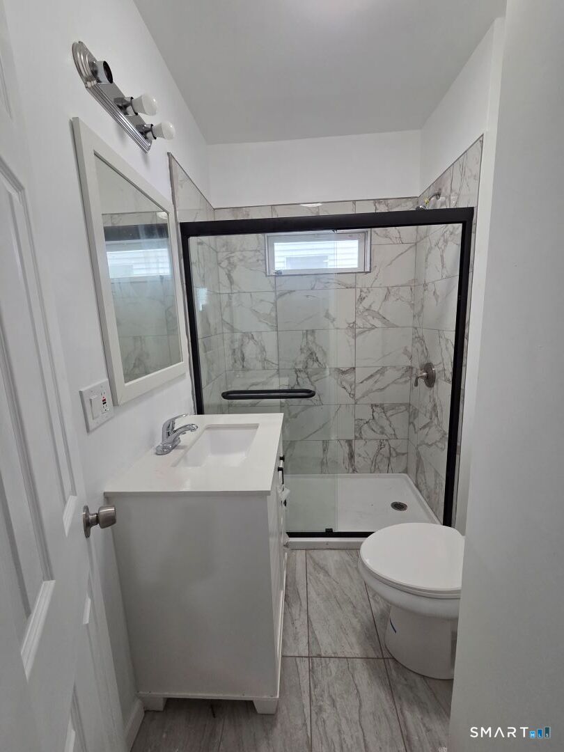 63 W. Liberty Street Waterbury CT 06706