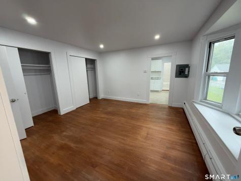 47 Railroad Avenue Beacon Falls CT 06403