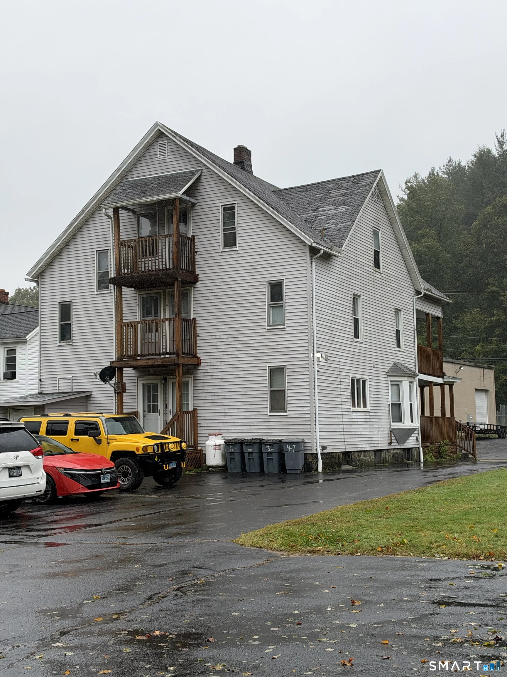 47 Railroad Avenue Beacon Falls CT 06403