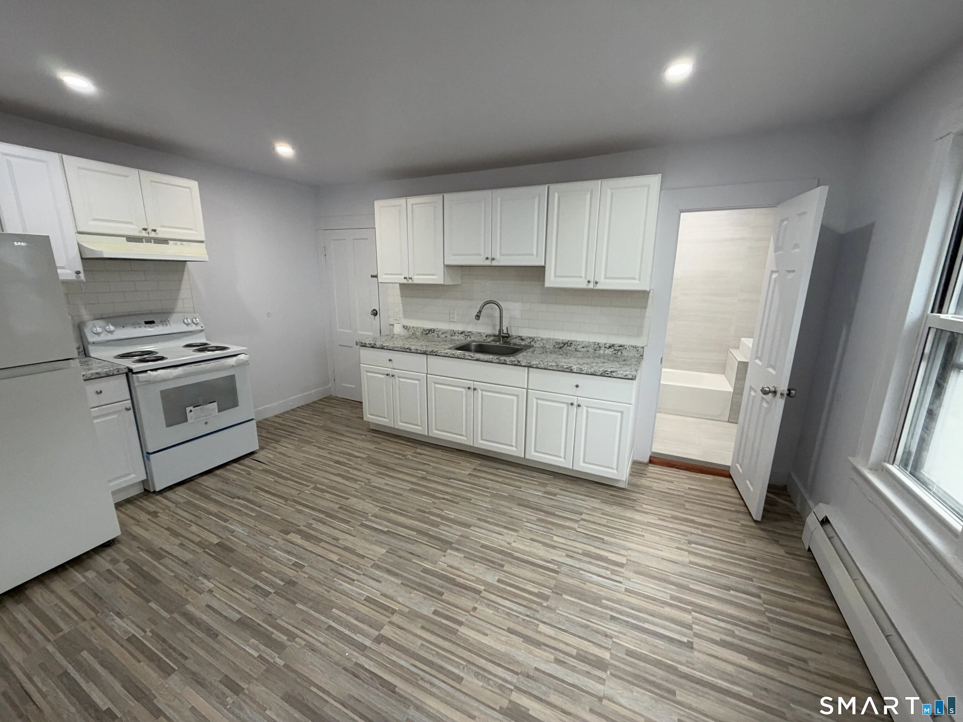 47 Railroad Avenue Beacon Falls CT 06403