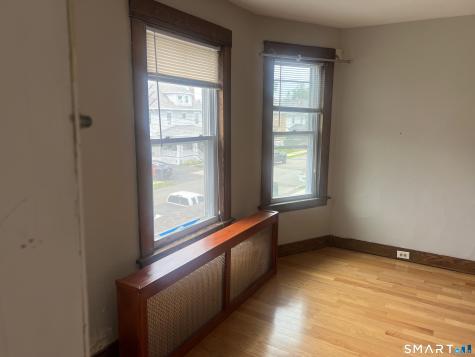 105 Wentworth Street Bridgeport CT 06606