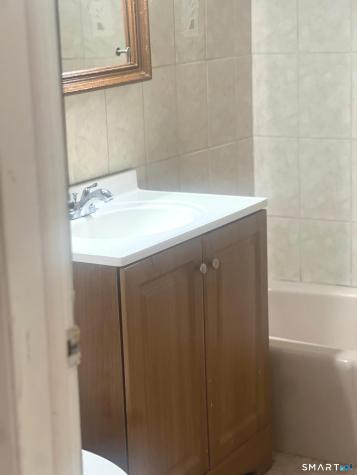 105 Wentworth Street Bridgeport CT 06606