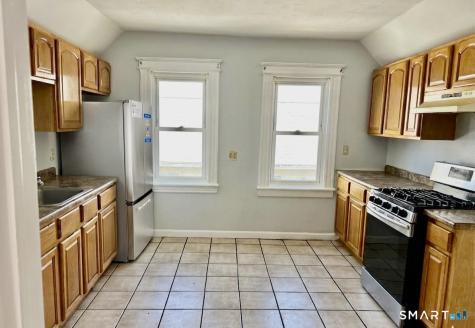 137 Hollister Avenue Bridgeport CT 06610