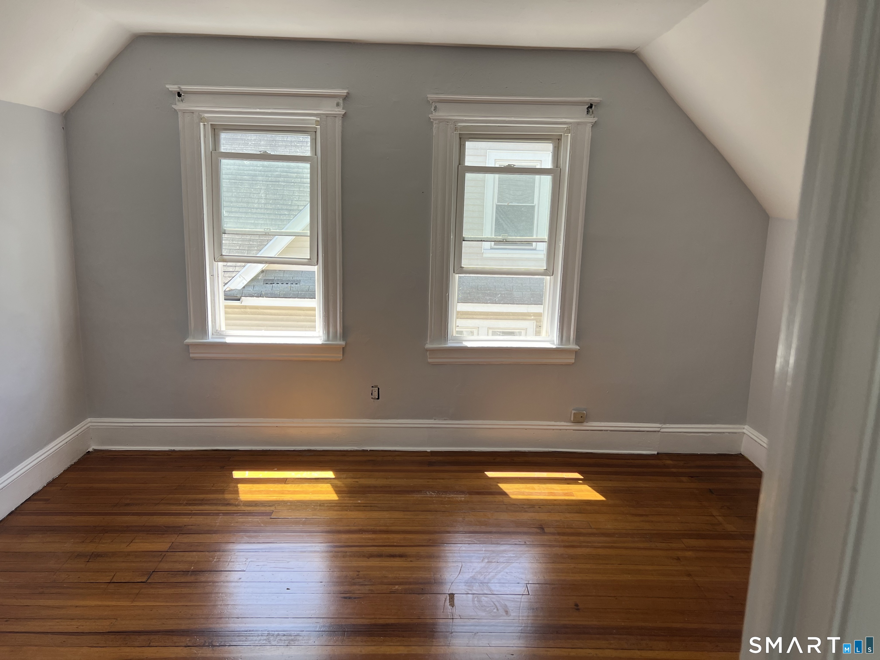 137 Hollister Avenue Bridgeport CT 06610