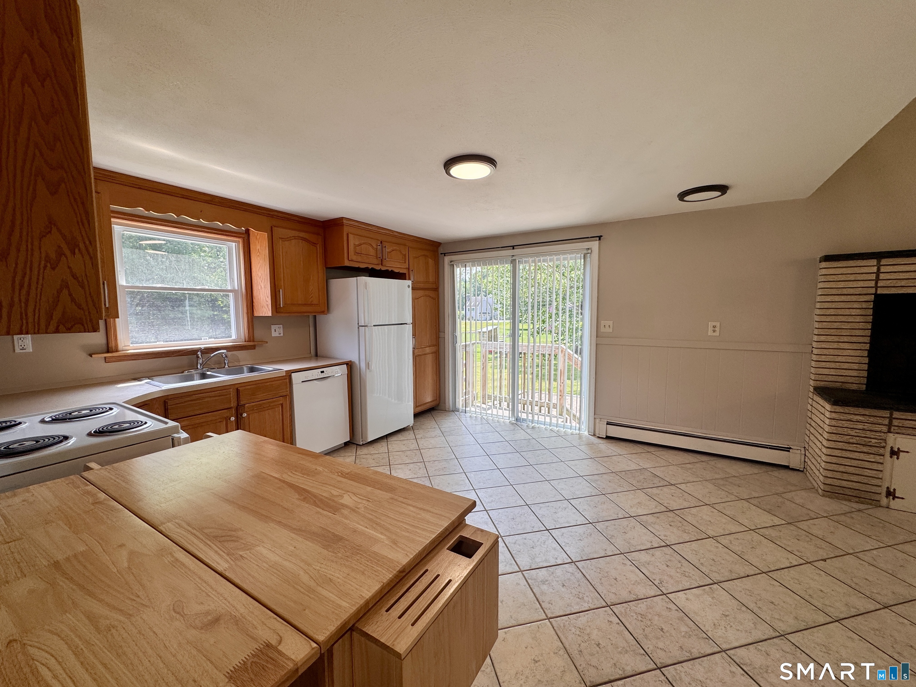 138 Hampden Road Somers CT 06071