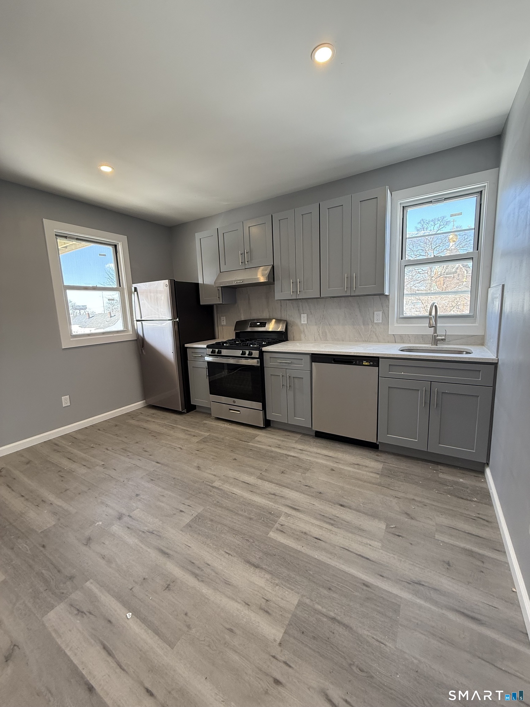 1639 South Avenue Stratford CT 06614