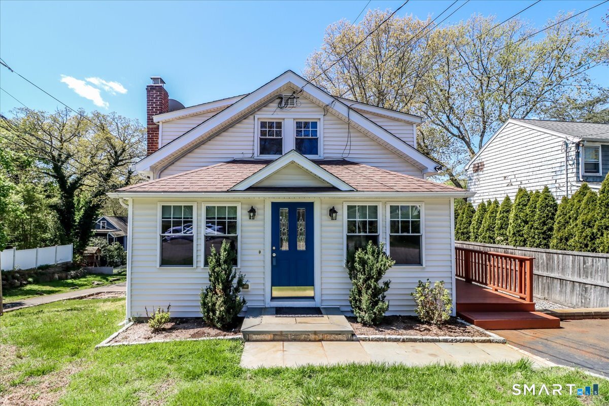 25 Maplewood Avenue Westport CT 06880