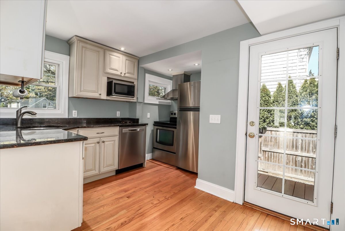 25 Maplewood Avenue Westport CT 06880