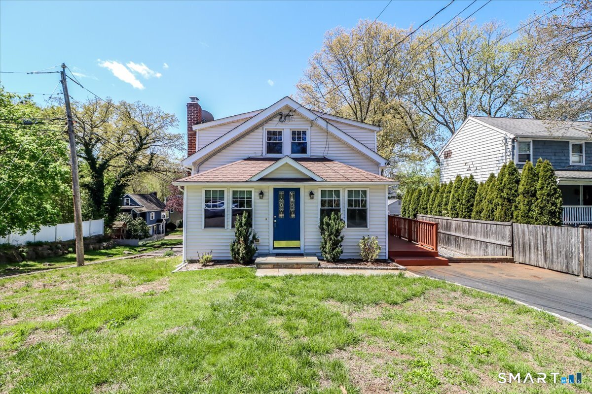 25 Maplewood Avenue Westport CT 06880