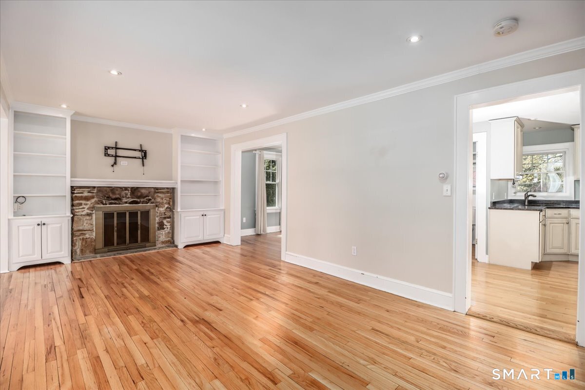 25 Maplewood Avenue Westport CT 06880