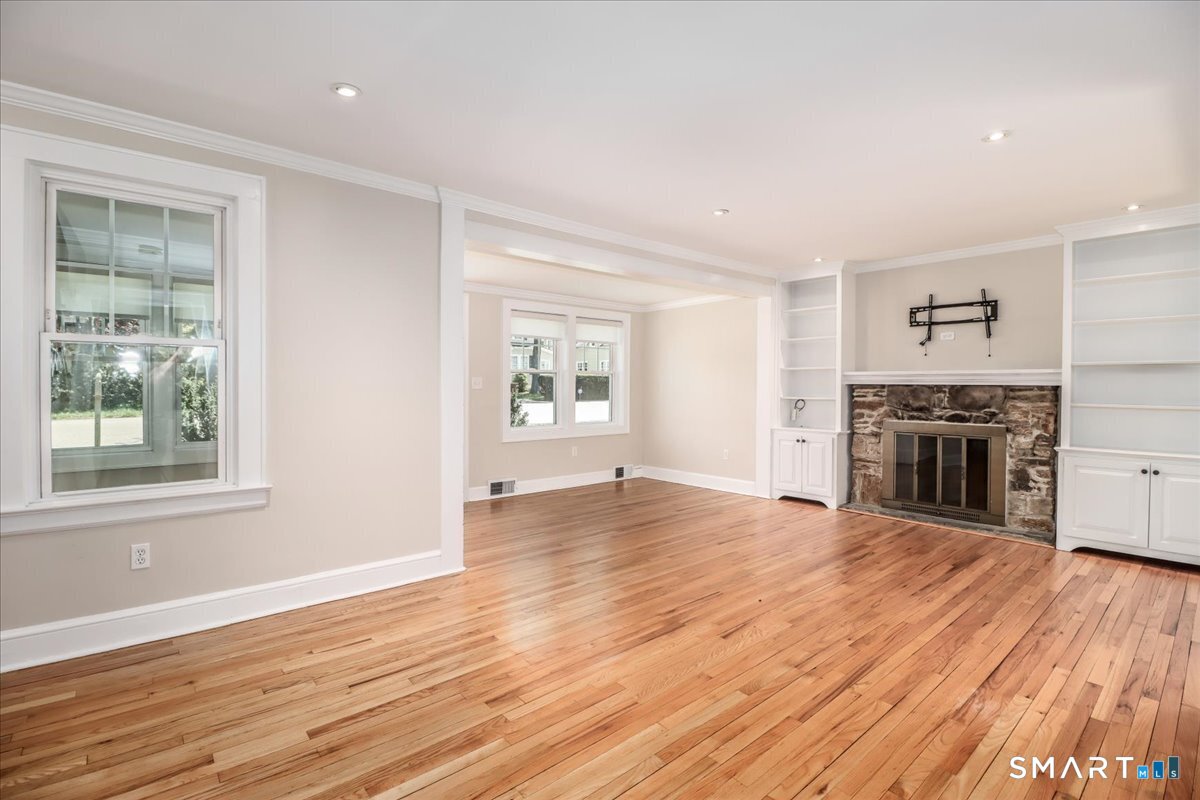 25 Maplewood Avenue Westport CT 06880