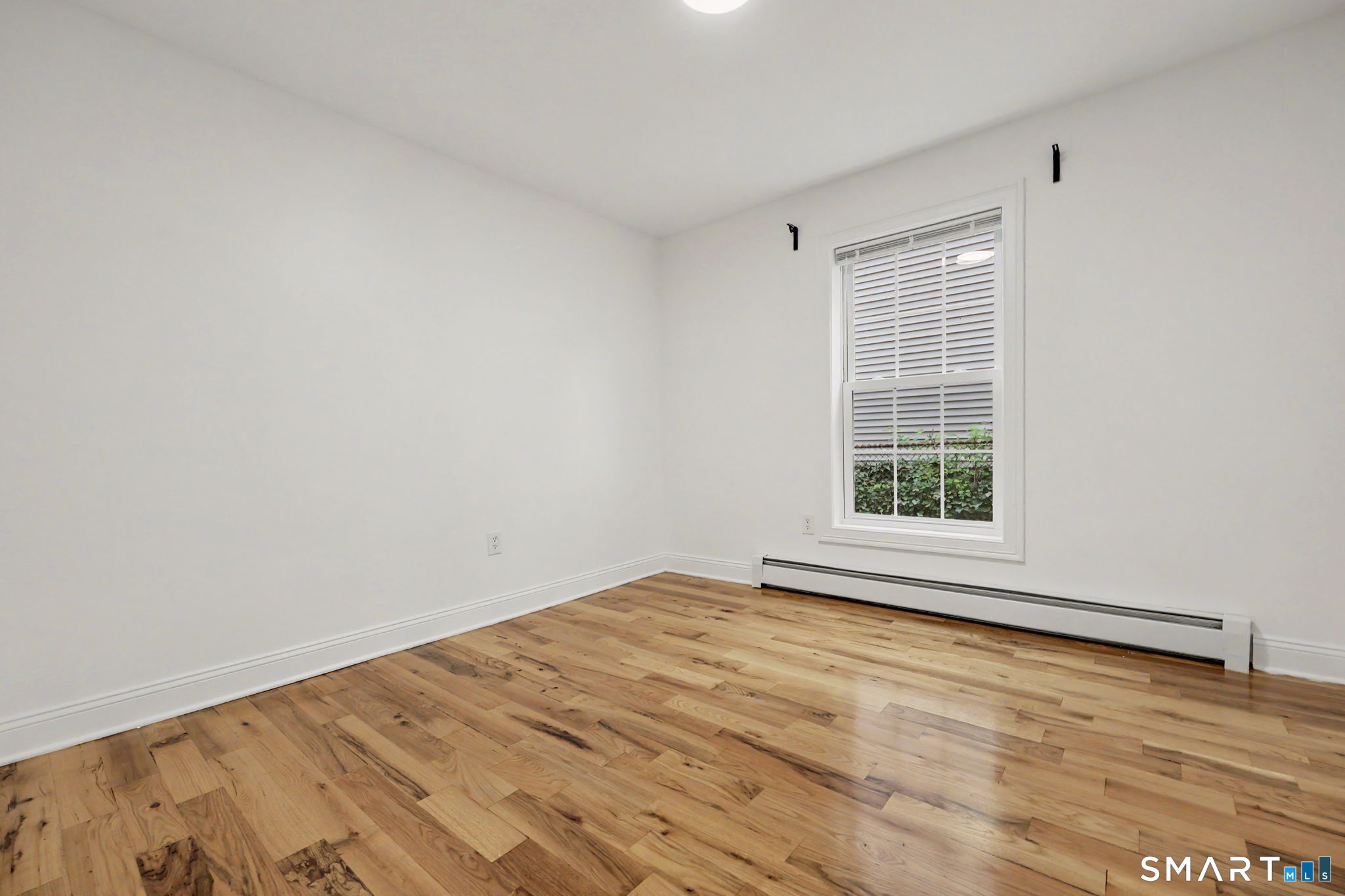 863-865 Brewster Street Bridgeport CT 06605