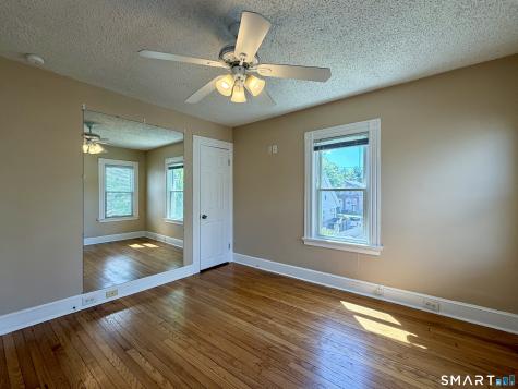 11 Hine Street West Haven CT 06516