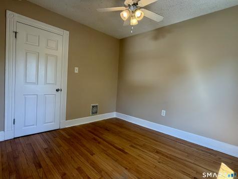 11 Hine Street West Haven CT 06516