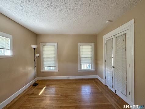11 Hine Street West Haven CT 06516