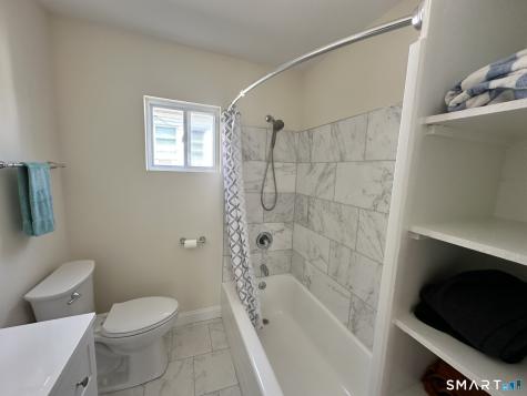 128 Grove Place West Haven CT 06516