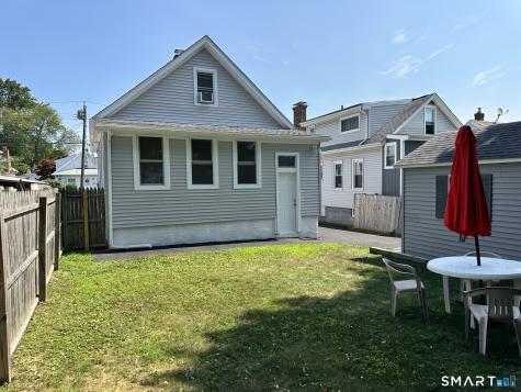 128 Grove Place West Haven CT 06516