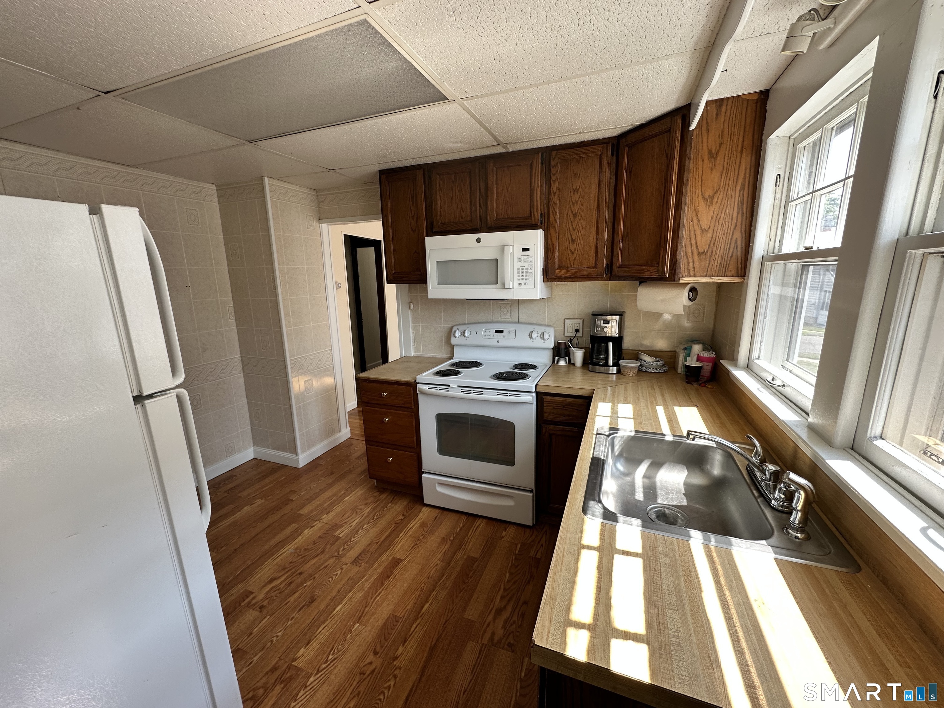 128 Grove Place West Haven CT 06516