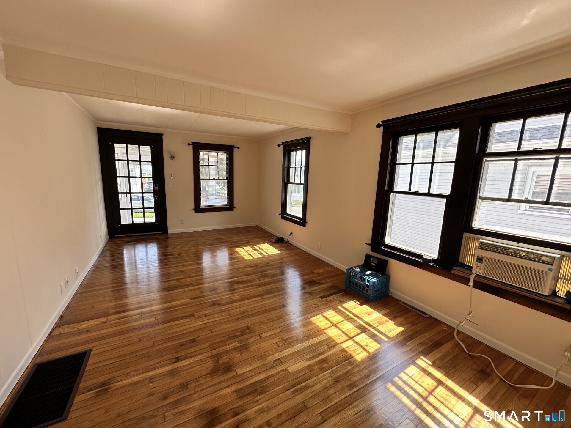 128 Grove Place West Haven CT 06516