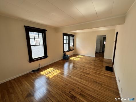 128 Grove Place West Haven CT 06516