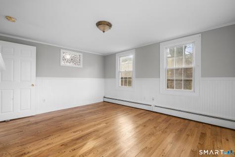 54 Pond Hill Road North Haven CT 06473