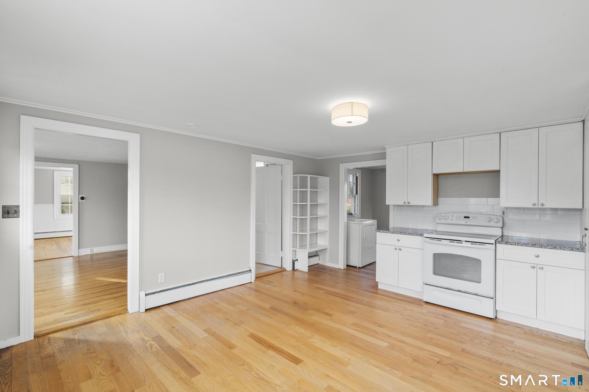 54 Pond Hill Road North Haven CT 06473
