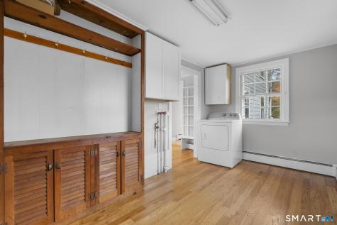 54 Pond Hill Road North Haven CT 06473