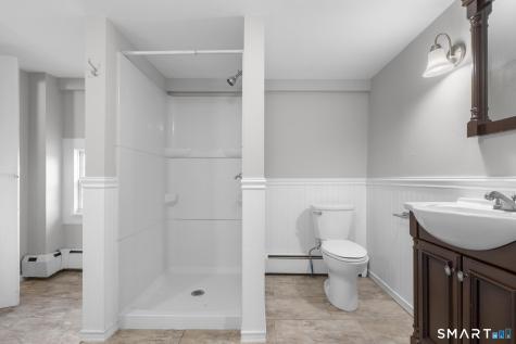 54 Pond Hill Road North Haven CT 06473
