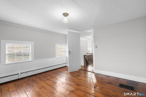 54 Pond Hill Road North Haven CT 06473