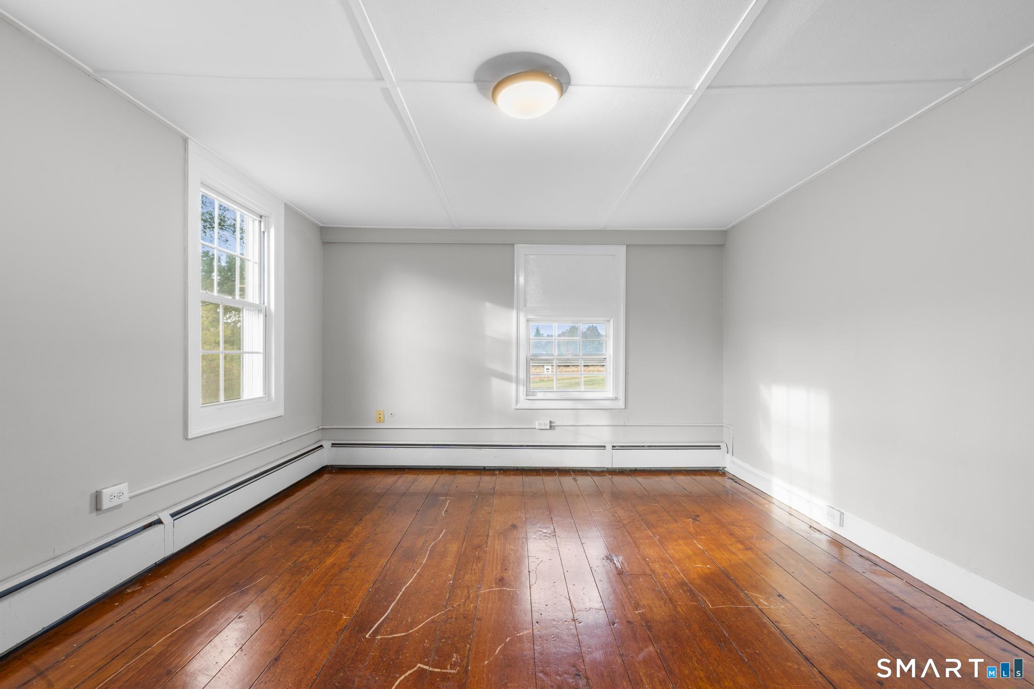 54 Pond Hill Road North Haven CT 06473