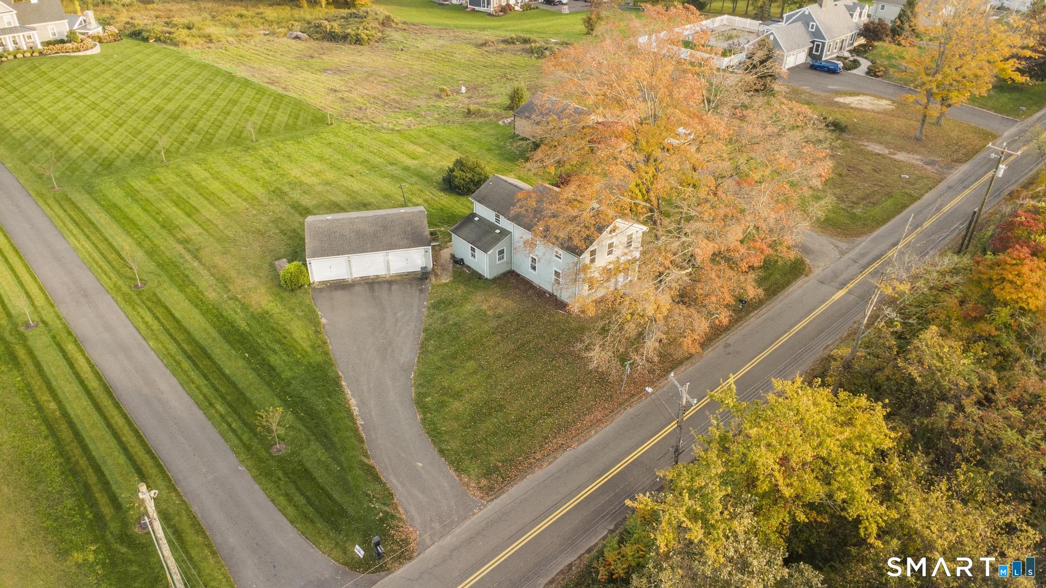 54 Pond Hill Road North Haven CT 06473