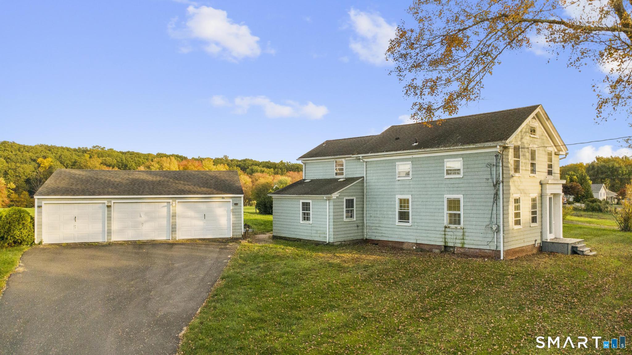 54 Pond Hill Road North Haven CT 06473