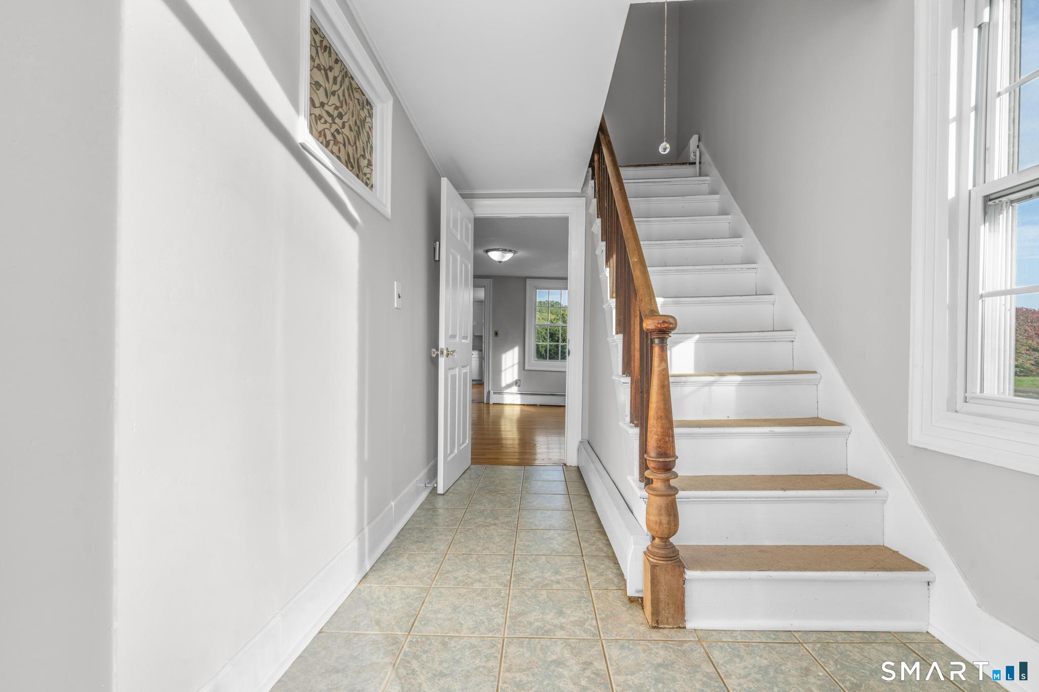 54 Pond Hill Road North Haven CT 06473