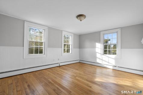 54 Pond Hill Road North Haven CT 06473